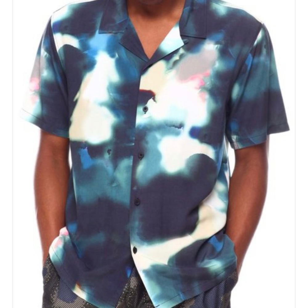Men’s HUF button down shirt. New in the bag with tags. 100% rayon. Multi color.